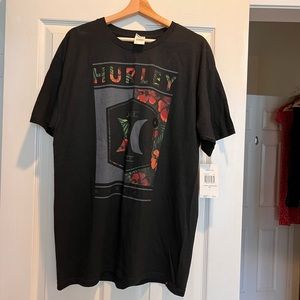 Hurley tshirt, mens large, brand new